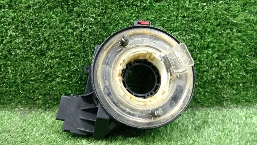 шлейф airbagа Volkswagen CBAB 5N1 Volkswagen Tiguan CBAB 5N1 1K0959653C