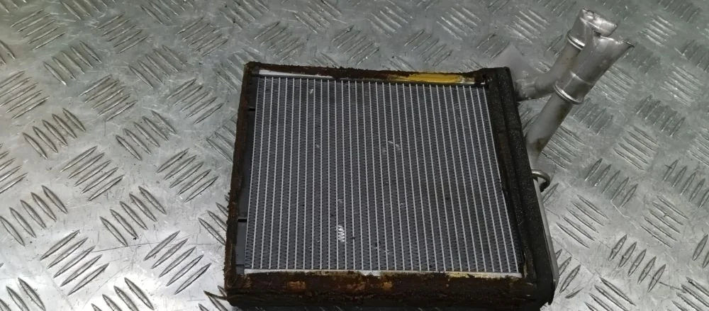 радиатор печки Volkswagen CBBB,CBAB,CFF,BVY,BMP 357,5N1,B6,3C2,358 Volkswagen Tiguan CBBB,CBAB,CFF,BVY,BMP 357,5N1,B6,3C2,358 3C0819031