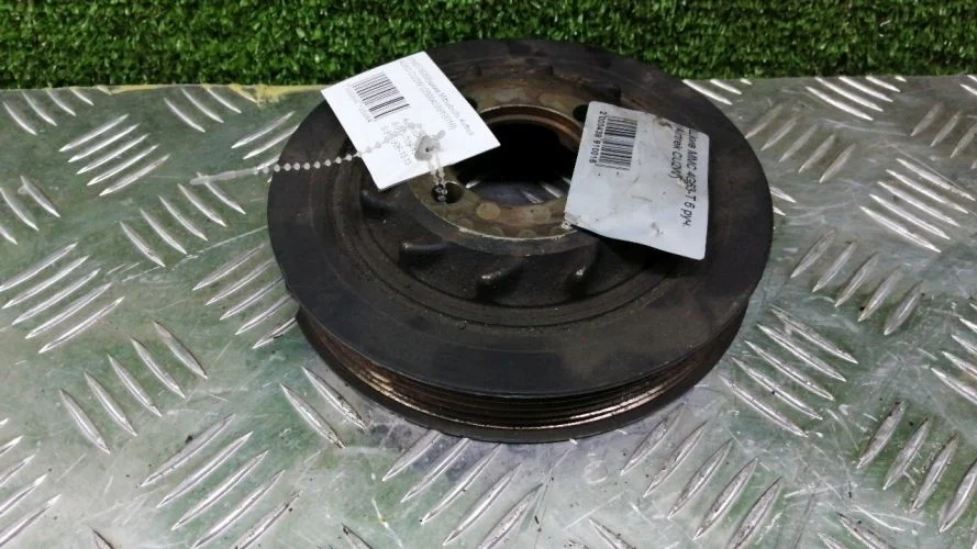 шкив Mitsubishi 4G63 CU2W Mitsubishi Airtrek 4G63 CU2W MD376059