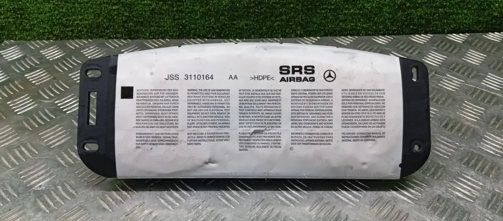 подушка безопасности пассажира Mercedes-Benz 271860 W204 Mercedes-Benz C-Class 271860 W204 A2048601200