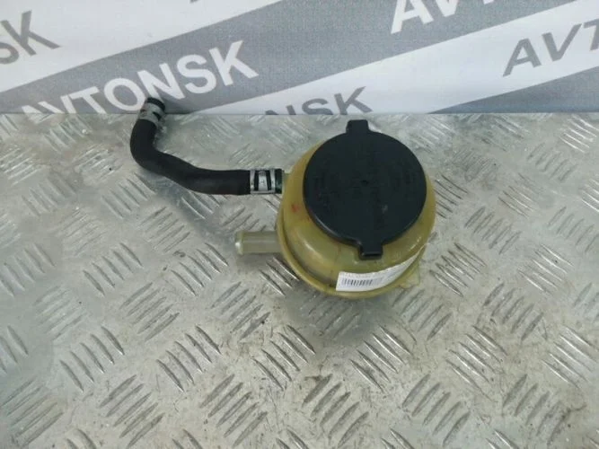 бачок гур Toyota  ACV40,MCV30 Toyota Camry,Windom  ACV40,MCV30 44360-33040