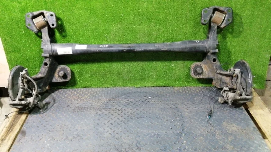 балка Chevrolet  F16D4,F18D4,F16D3 J300 Chevrolet Cruze F16D4,F18D4,F16D3 J300 13314327