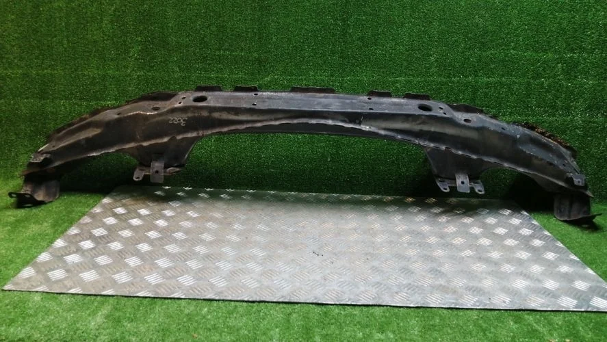 усилитель бампера Bmw 306S3 E53 Bmw X5 306S3 E53 18412U952,51718402831,51717074756