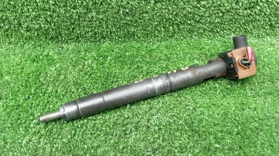 форсунка дизельная Hyundai D4CB HR Hyundai Porter D4CB HR 338004A710