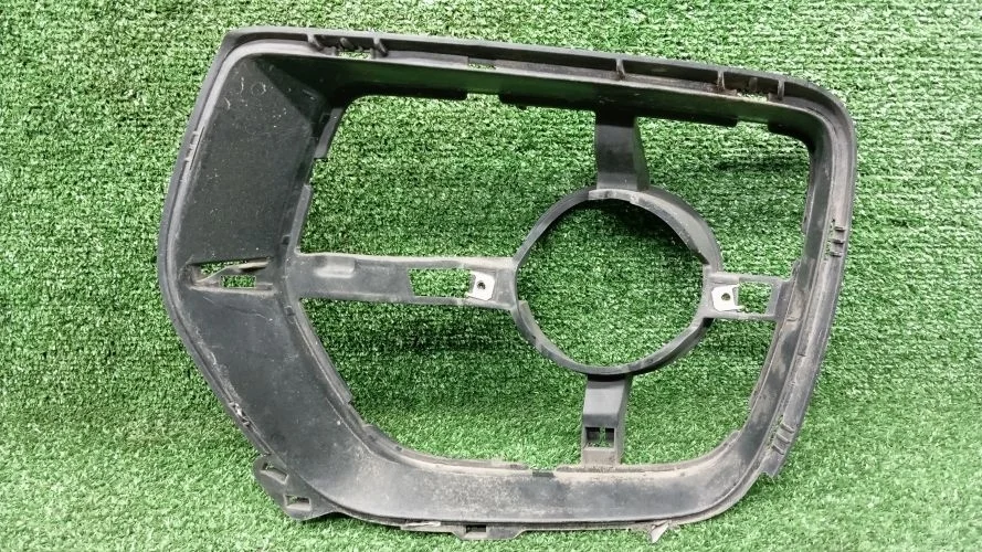 кронштейн фары противотуманной Bmw N63B44A E71 Bmw X6 N63B44A E71 51117181009
