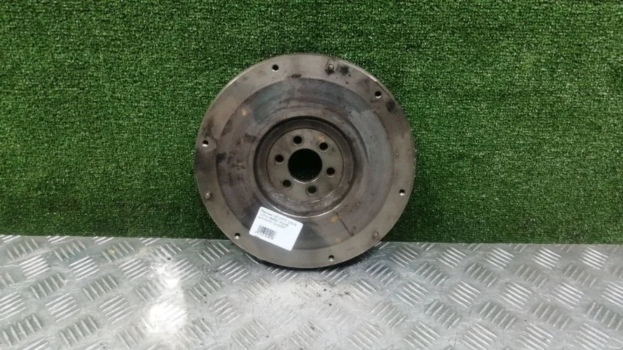 маховик Nissan QG15DE B15 Nissan Sunny QG15DE B15 12310-4M500