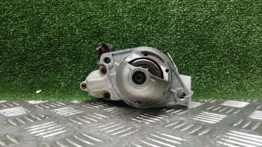 стартер Mercedes-Benz 270940 W203 Mercedes-Benz C-Class 270940 W203 0051513901 ,00001107406
