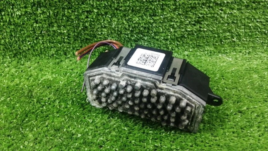 реостат печки Audi CAEA,CAHA,CCWA,CALB 8K2,8RB Audi A4,Q5 CAEA,CAHA,CCWA,CALB 8K2,8RB 8K0820521,8K0820521B