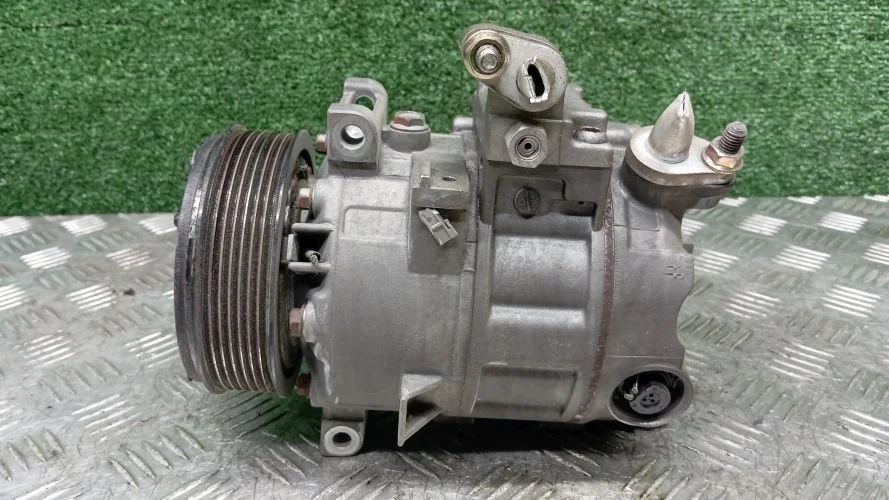 компрессор кондиционера Infiniti VQ35HR J50 Infiniti Ex35 VQ35HR J50 926001CB0B
