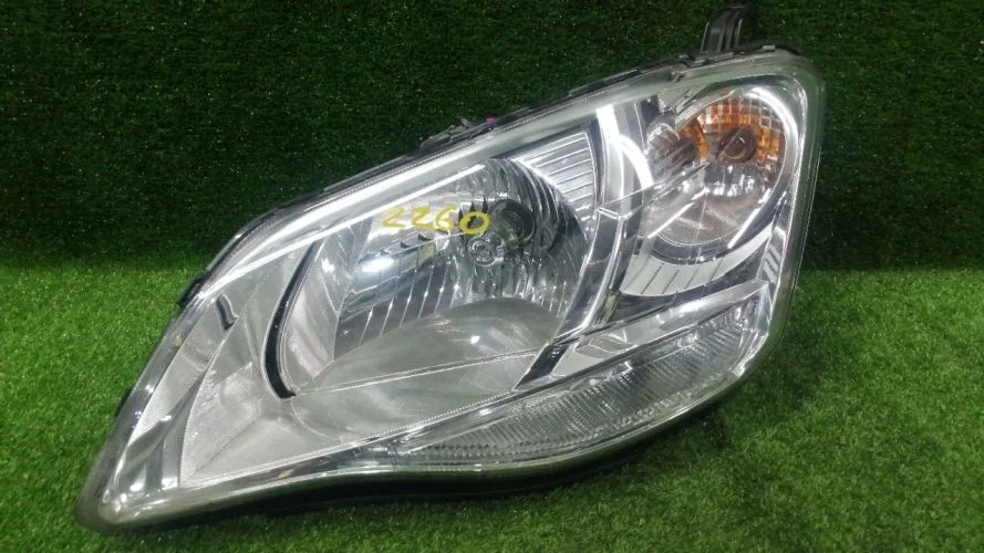 фара Ssangyong D20DTF,671950 CK,C200 Ssangyong Actyon,New Actyon,Korando C D20DTF,671950 CK,C200 8310134110,8310134010,8310134000