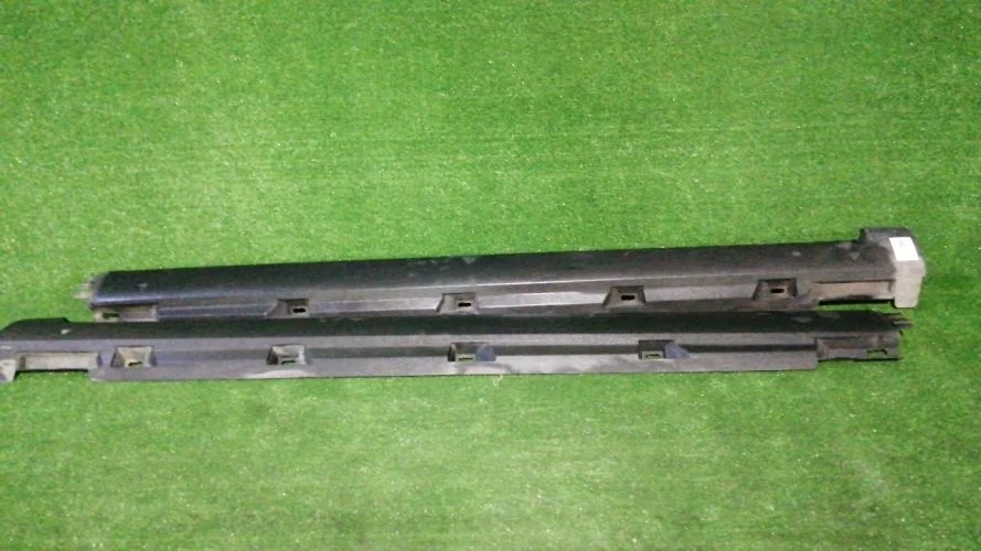 накладка на порог Volkswagen CBAB,BVY 3C2,B6,3C5 Volkswagen Passat CBAB,BVY 3C2,B6,3C5 3C0853855B,3C0853856B