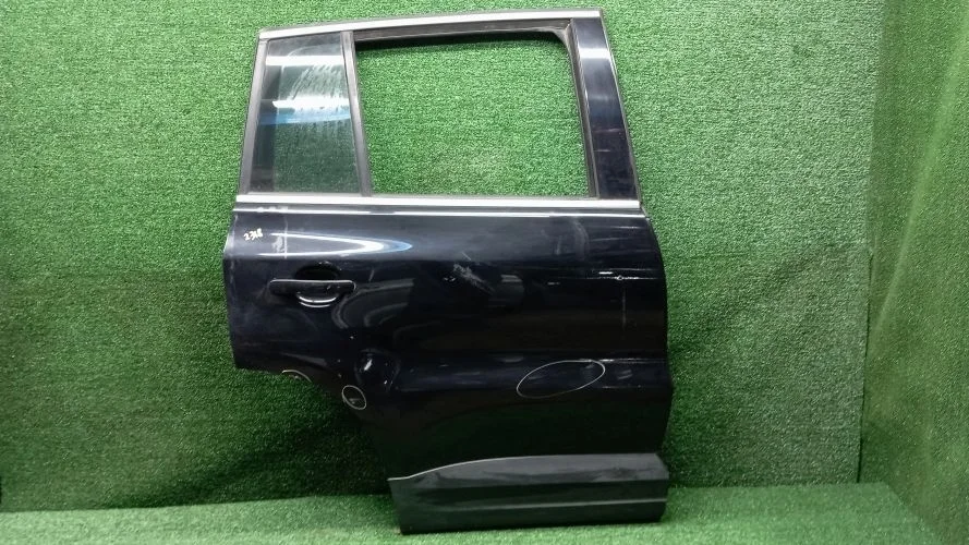 дверь боковая Volkswagen CAVA,CBAB,CFF,CCTA,CFFB 5N1 Volkswagen Tiguan CAVA,CBAB,CFF,CCTA,CFFB 5N1 5N0833056A
