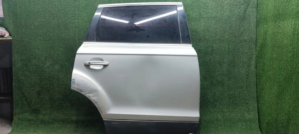 дверь боковая Audi CASA,BUG 4LB Audi Q7 CASA,BUG 4LB 4L0833052