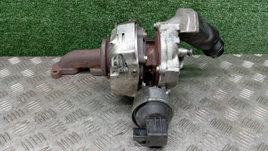 турбина Volkswagen CFF,CFFB 5N1,B7,A32 Volkswagen Tiguan,Passat CFF,CFFB 5N1,B7,A32 03L253010G,03L253056T