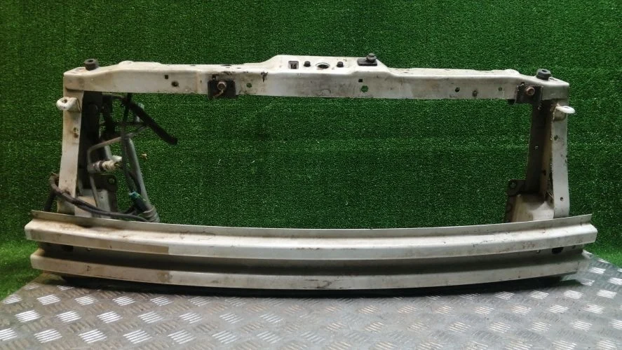 рамка радиатора Chevrolet LMT M300 Chevrolet Spark LMT M300 95327310