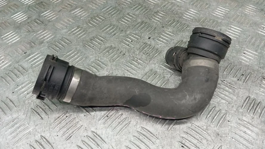 патрубок радиатора Bmw N57D30A E70,E71 Bmw X5 N57D30A E70,E71 11531436373