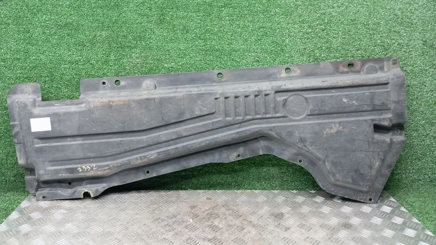 защита днища кузова Bmw N52B30A E70 Bmw X5 N52B30A E70 51757158403