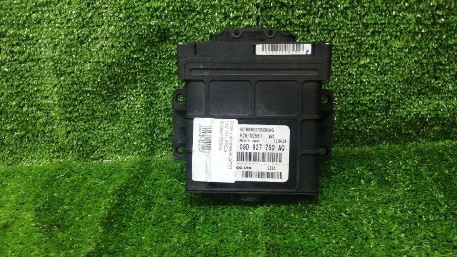 блок управления акпп Volkswagen AXQ 7L Volkswagen Touareg AXQ 7L 09D927750AQ