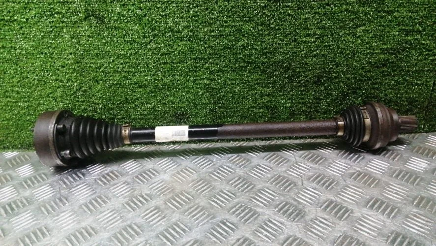 привод Volkswagen CBAB,CFF 5N1 Volkswagen Tiguan CBAB,CFF 5N1 1K0501204D,1K0501204F