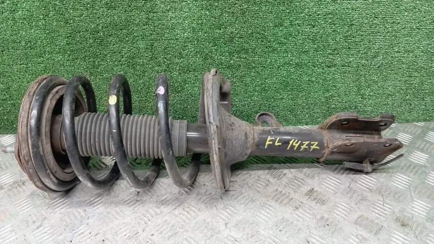 стойка Hyundai D4EB CM Hyundai Santa Fe D4EB CM 546502B000,546502B201,546502B001,546502B200,546502B100