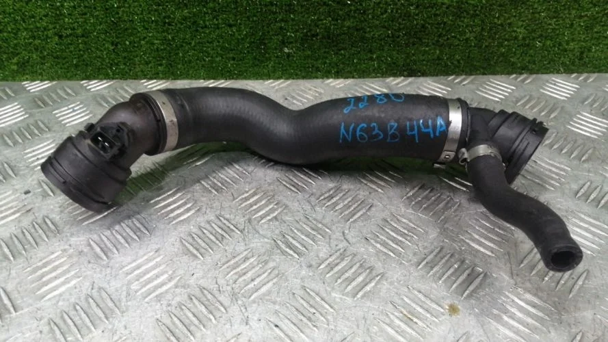патрубок Bmw N63B44A E71 Bmw X6 N63B44A E71 7576358,17127576358