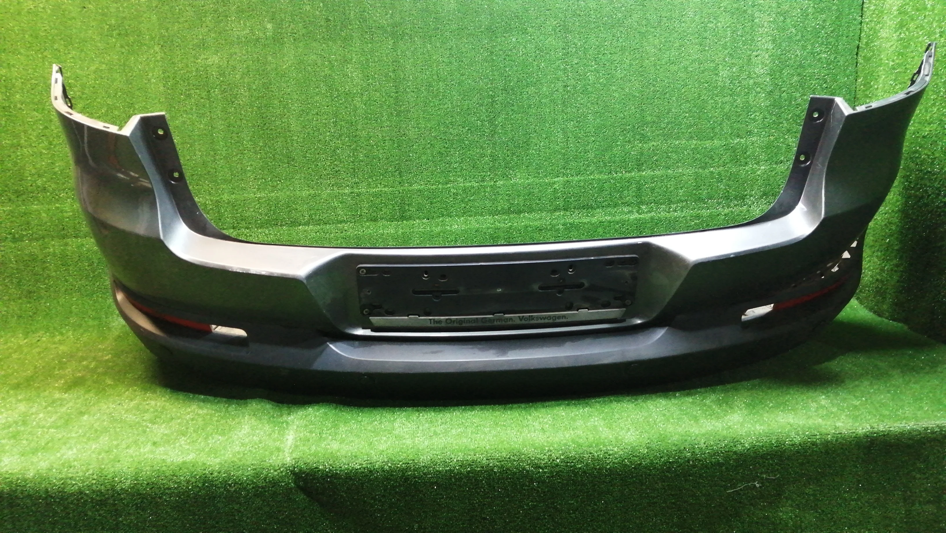 бампер Volkswagen CFFB 5N1,NF Volkswagen Tiguan CFFB 5N1,NF 5N0807421G