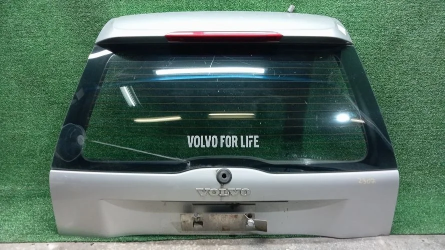 дверь багажника Volvo D5244T4,B5254T2 CM71,C71,C59,CZ59 Volvo Xc90 D5244T4,B5254T2 CM71,C71,C59,CZ59 39852821