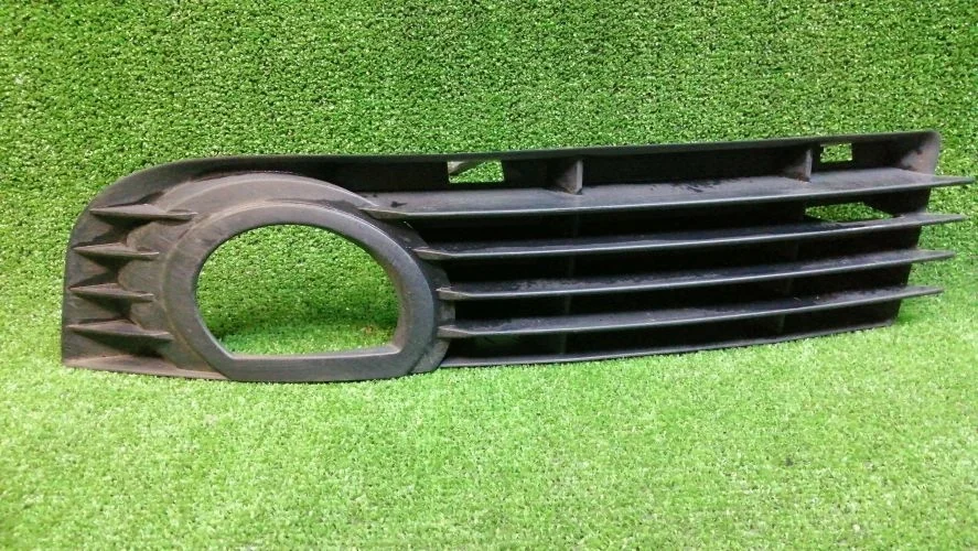 рамка противотуманной фары Audi BVJ 4E2 Audi A8 BVJ 4E2 4E0807681AD