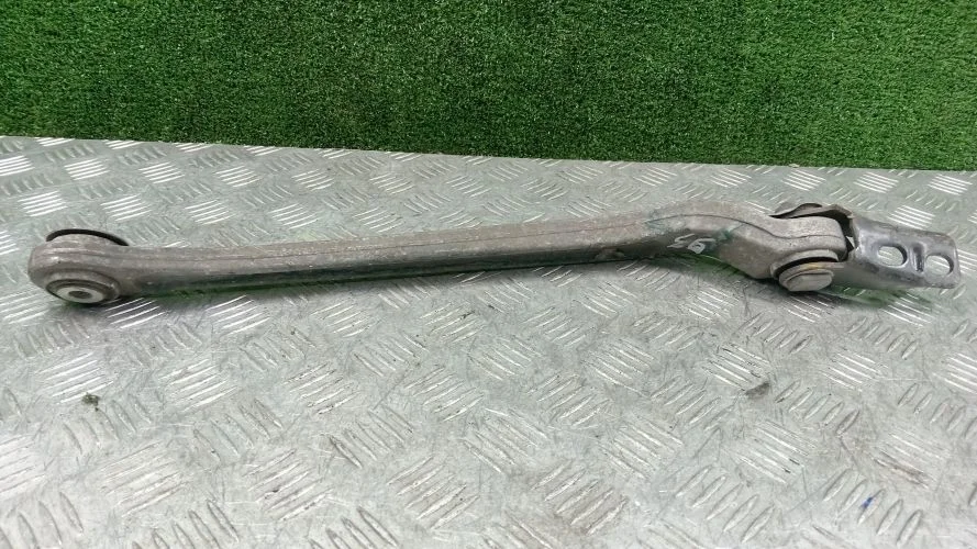 рычаг поперечный Mercedes-Benz 273961 C219 Mercedes-Benz Cls 350 273961 C219 A2303500429