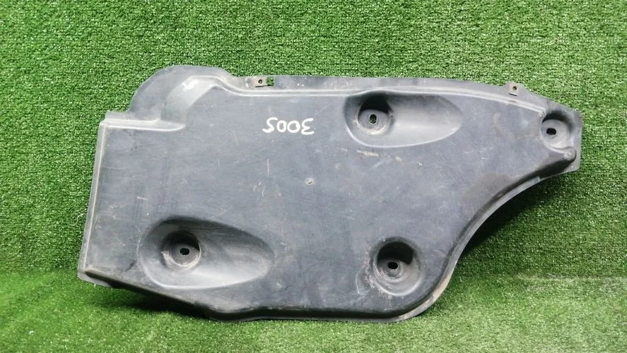 защита днища Audi CNHA 4G2 Audi A6 CNHA 4G2 4G0825215B