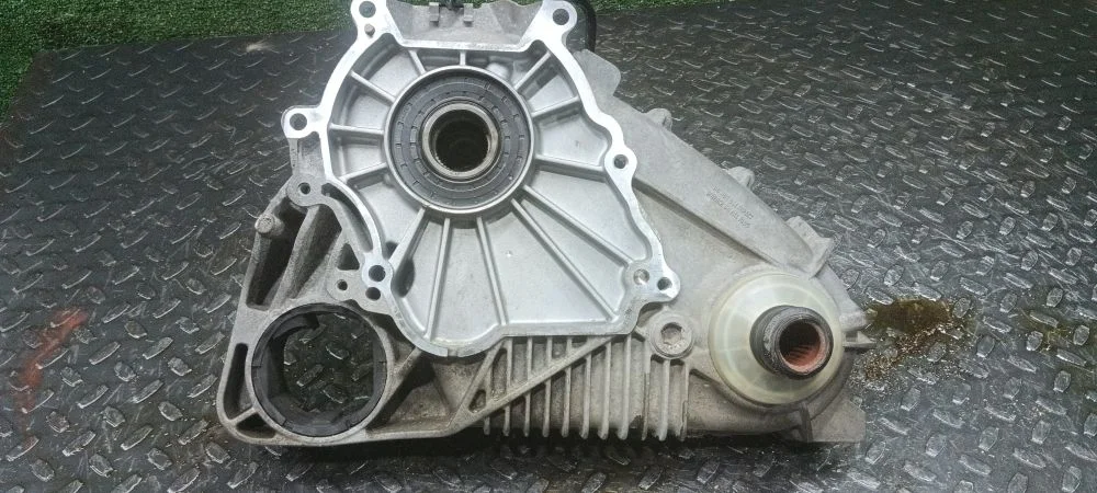 раздаточная коробка Bmw N52B30AF E70 Bmw X5 N52B30AF E70 27107599886