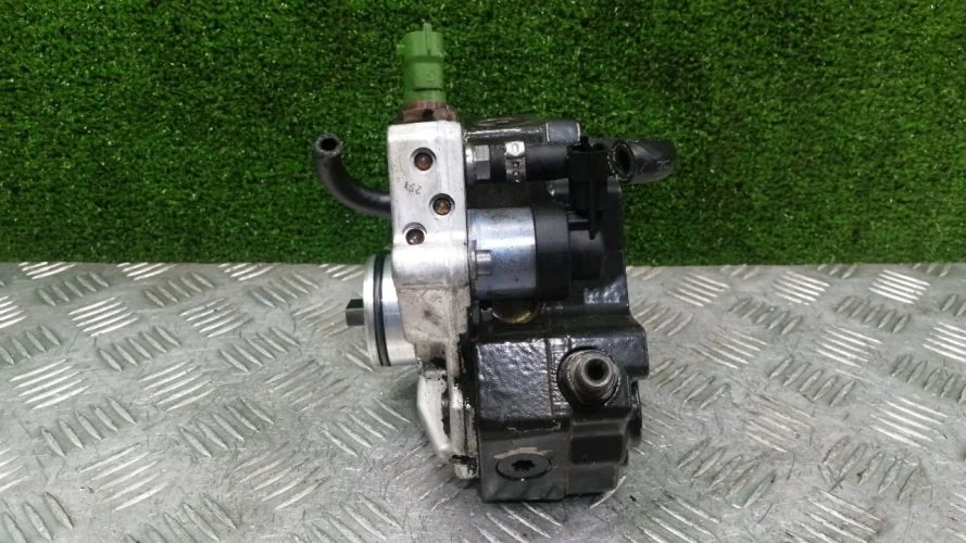 тнвд Volvo D5244T4 CM71 Volvo Xc90,S80,Xc70 D5244T4 CM71 30756125,0445010111