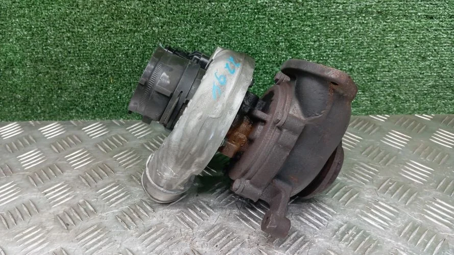 турбина Land Rover 224DT L359 Land Rover Freelander 224DT L359 LR003578,6G9Q6K682CA