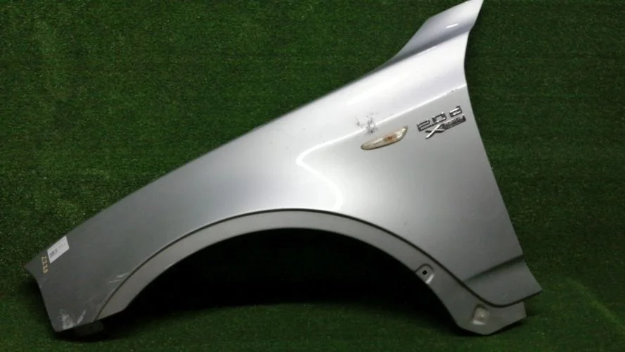 крыло Bmw N47D20A,256S5,M57N2,N47D20C,306D3 E83 Bmw X3 N47D20A,256S5,M57N2,N47D20C,306D3 E83 41353405921,41353405923