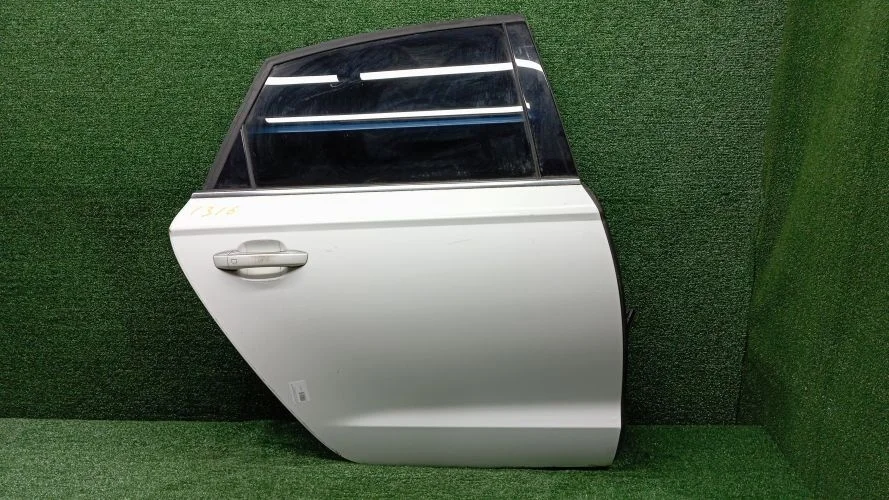 дверь боковая Audi CDNB,CDUD,CTUA,CDU 4G2,4G5 Audi A6 CDNB,CDUD,CTUA,CDU 4G2,4G5 4G5833052
