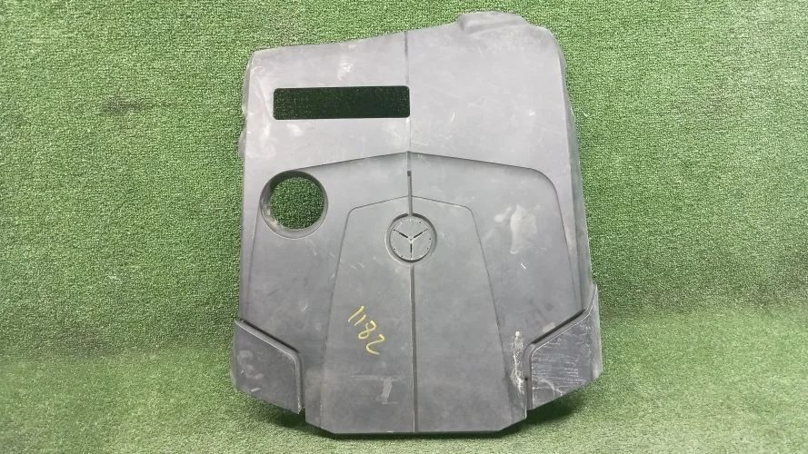 декоративная крышка двс Mercedes-Benz 274920 C207 Mercedes-Benz E-Class 274920 C207 A2740100067