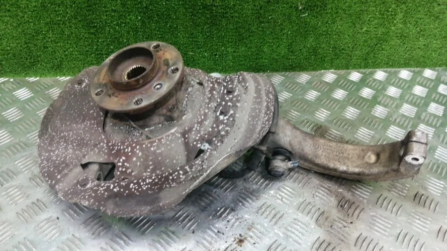 ступица Bmw 306D3,N63B44A,N52B30A,N52B30AF,N57D30A E71,E70,E72 Bmw X6,X5 306D3,N63B44A,N52B30A,N52B30AF,N57D30A E71,E70,E72 31216869870,31216773784,31226867808
