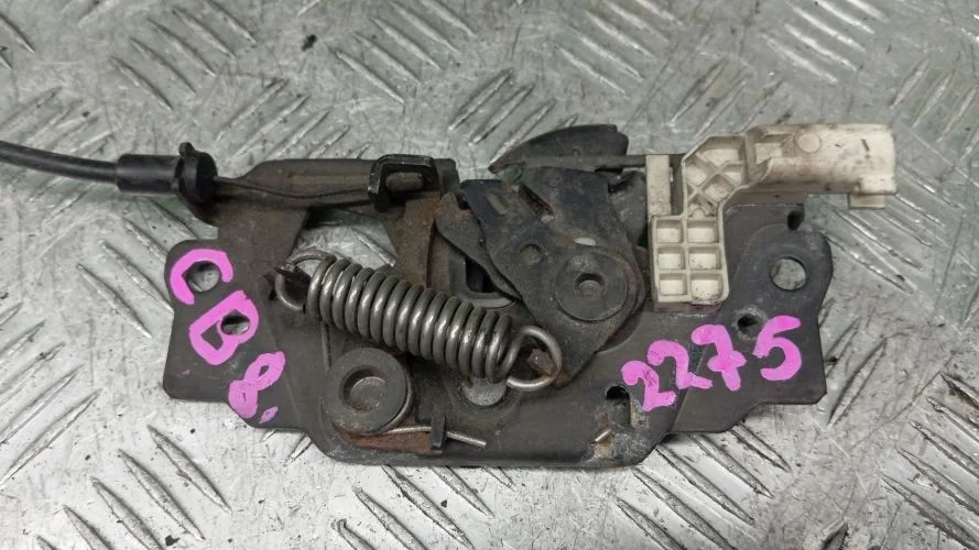 замок капота Ford UFDB,D4204T CB8 Ford Focus 3,Focus,Focus3 UFDB,D4204T CB8 1808504
