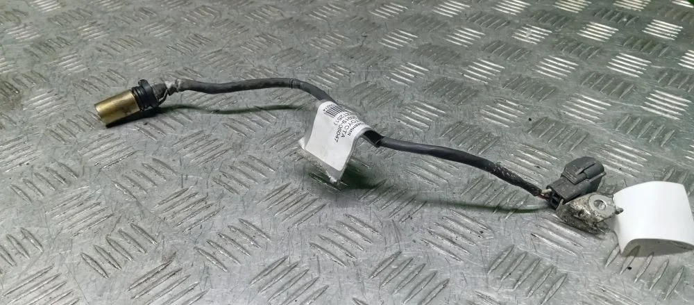 датчик положения коленвала Toyota 2AZFSE AZT251 Toyota Avensis 2AZFSE AZT251 90919-05047