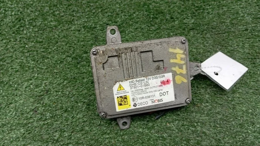 блок розжига ксенона Hyundai D4HA DM Hyundai Santa Fe D4HA DM 921902W300