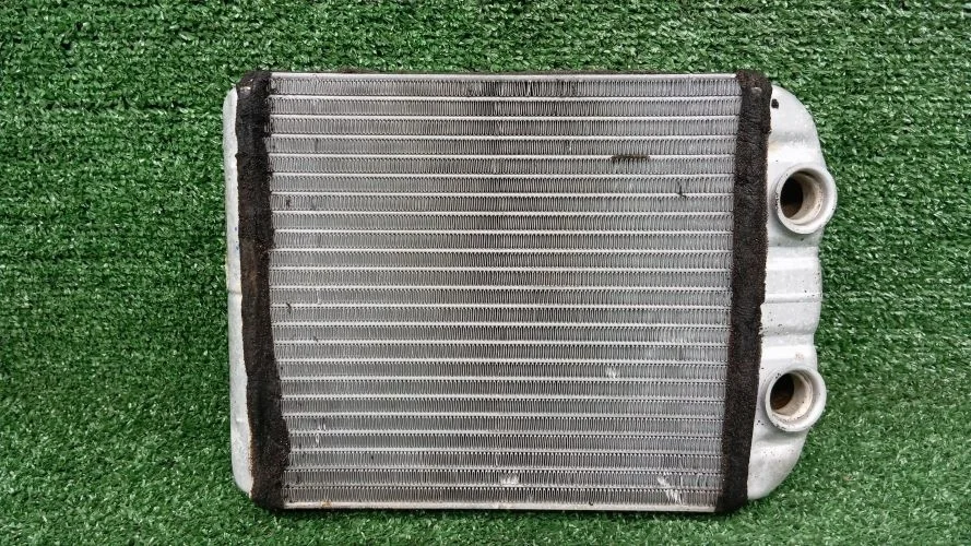 радиатор печки Audi,Volkswagen BUG,BKS 4LB,7LA Audi,Volkswagen Q7,Touareg BUG,BKS 4LB,7LA 7L0819031