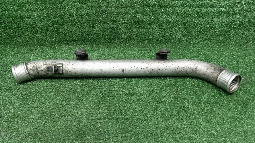 патрубок интеркулера Audi BUG 4LB Audi Q7 BUG 4LB 7L6145795H