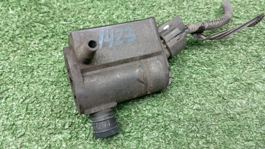 мотор омывателя Kia D6EA,D4HA HM,XM Kia Mohave,Sorento D6EA,D4HA HM,XM 985102J000