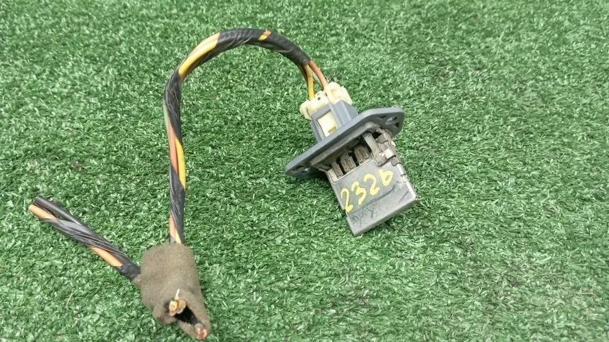 реостат печки Chevrolet,Daewoo B12D1 T255 Chevrolet,Daewoo Aveo,Gentra B12D1 T255 96435889
