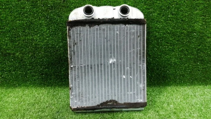 радиатор печки Audi,Volkswagen BUG,BKS 4LB,7LA Audi,Volkswagen Q7,Touareg BUG,BKS 4LB,7LA 7L0819031