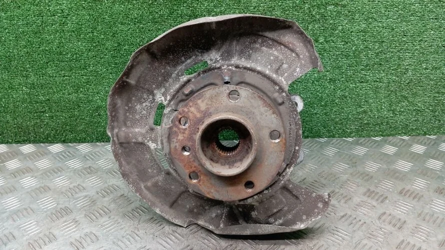 ступица Bmw N63B44A,306D3,N55B30A,N52B30AF,N57D30A E72,E70,E71 Bmw X6,X5 N63B44A,306D3,N55B30A,N52B30AF,N57D30A E72,E70,E71 33326879101,33326770981