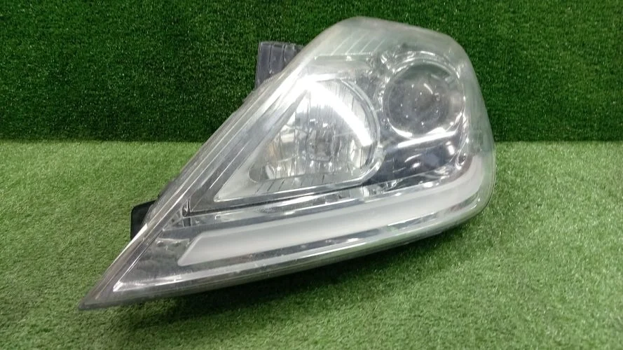 фара Ssangyong D20DTR,671960,672960 Y290 Ssangyong Rexton D20DTR,671960,672960 Y290 8310108C00,83101325