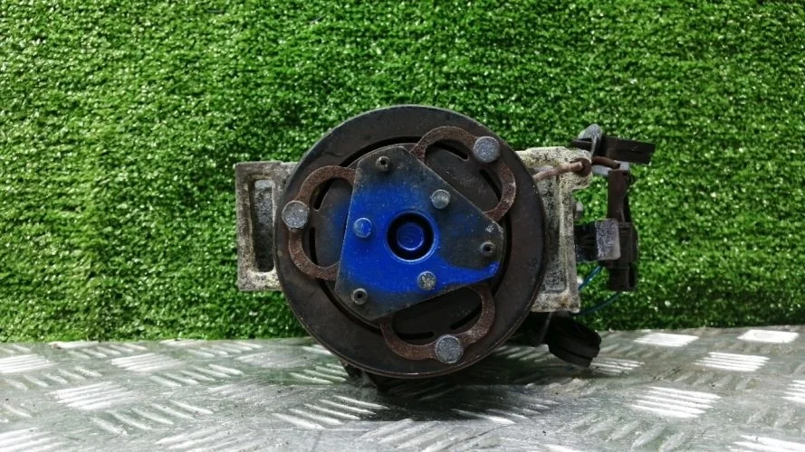 компрессор кондиционера Subaru EL154 GH2 Subaru Impreza EL154 GH2 73111-FG000