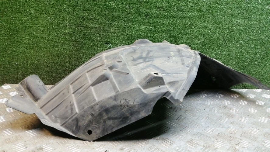 подкрылок Infiniti VQ35HR J50 Infiniti Ex35 VQ35HR J50 638431BA0A