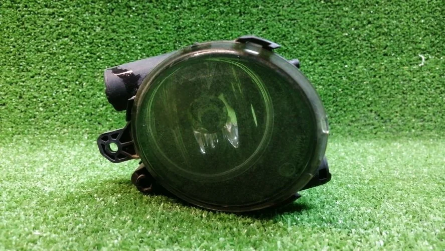 противотуманная фара Volvo D5244T4,D5244T10 AS71,AS60,AS70 Volvo S80 D5244T4,D5244T10 AS71,AS60,AS70 31213102